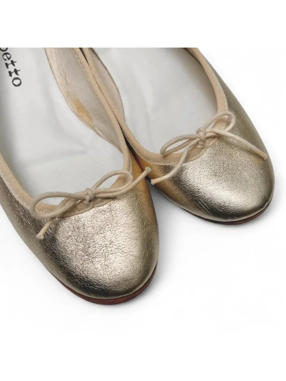 Repetto Cendrillon Metallic Ballet Flats in Gold - Size 39 EU/Size 8 US